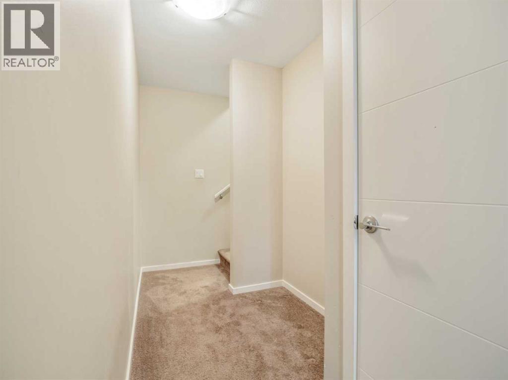 4, 450 Highlands Boulevard W, photo 37 of 48