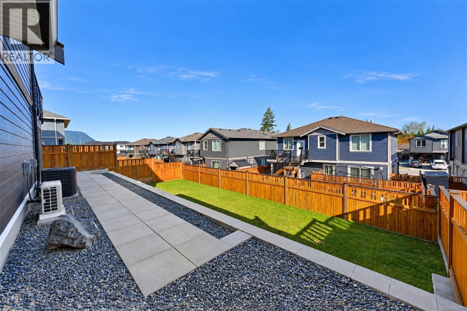 6262 Old Mill Rd, Duncan - Image 1