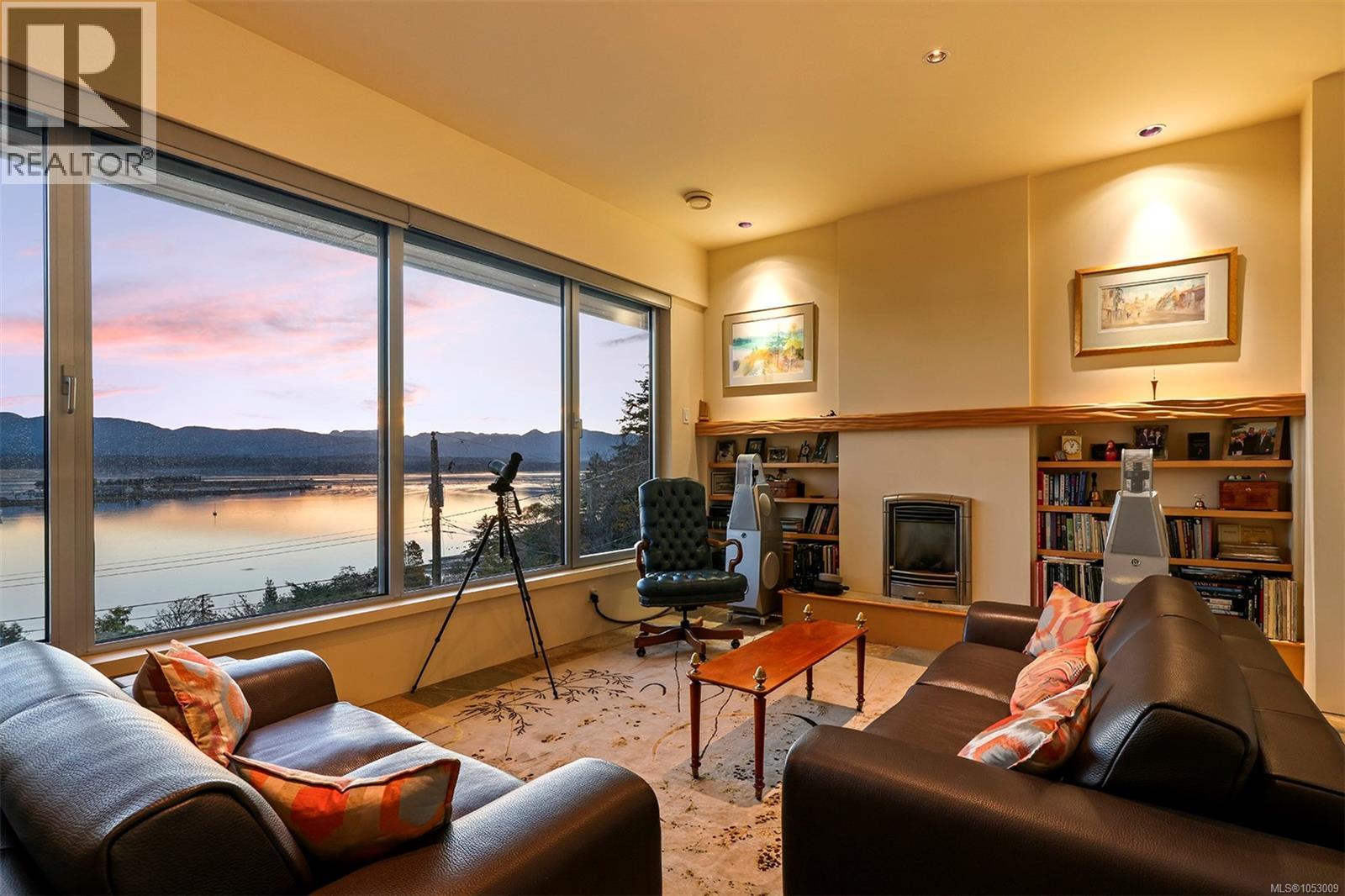 1164 Yates Rd, Comox