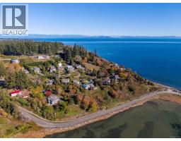 1164 Yates Rd, Comox, BC V9M3X3 Photo 29