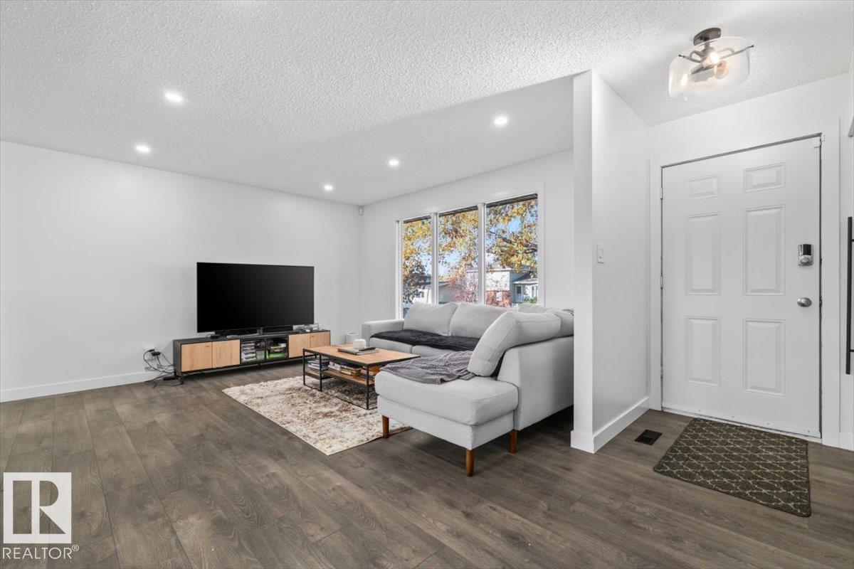42 GLENGARRY CR, Sherwood Park — photo 3