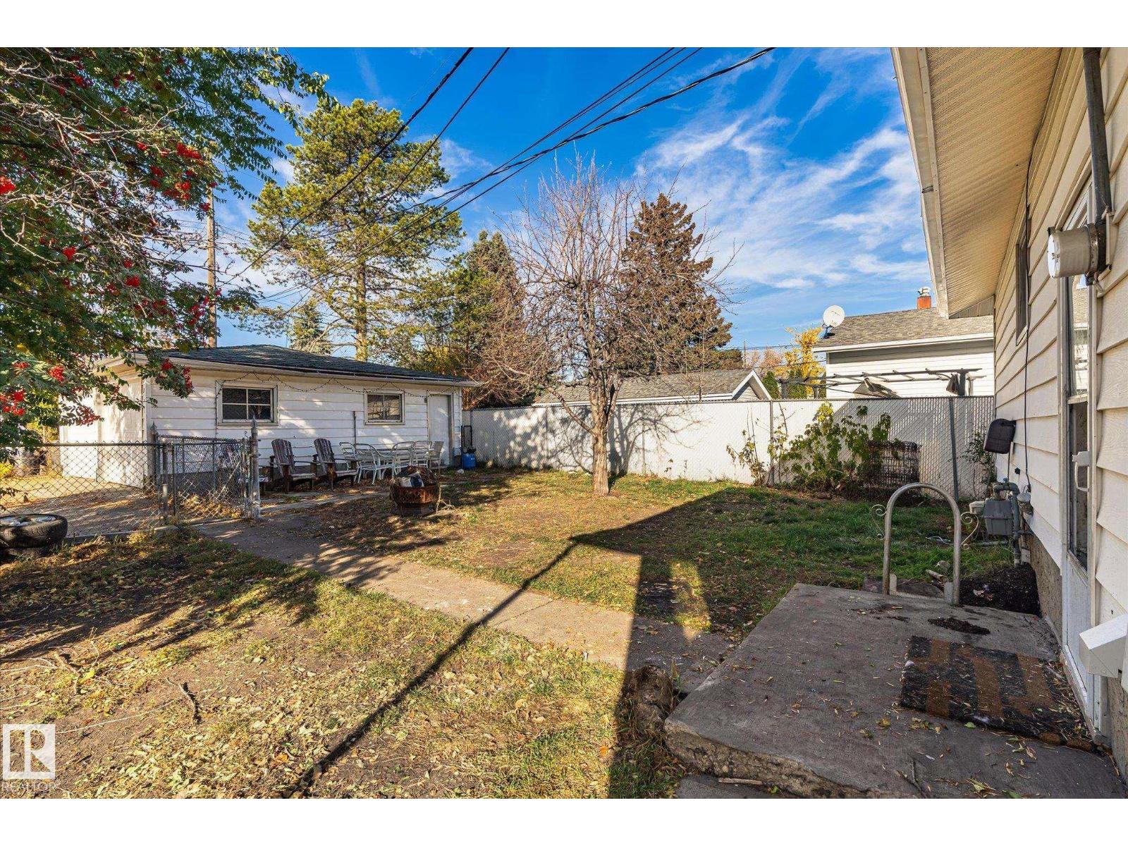 7308 77 ST NW, Edmonton — photo 35