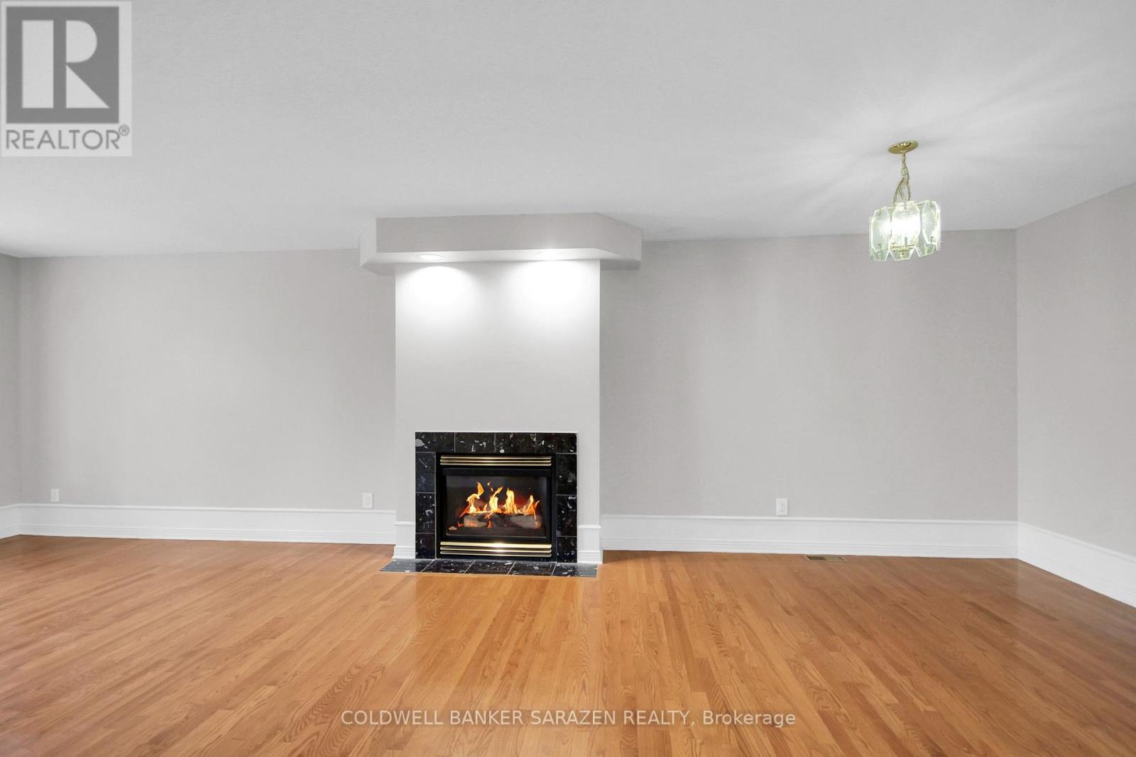42 COLCHESTER SQUARE, Ottawa — photo 6