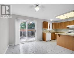 42 Colchester Square, Ottawa, ON K2K2X4 Photo 18