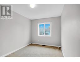 42 Colchester Square, Ottawa, ON K2K2X4 Photo 32