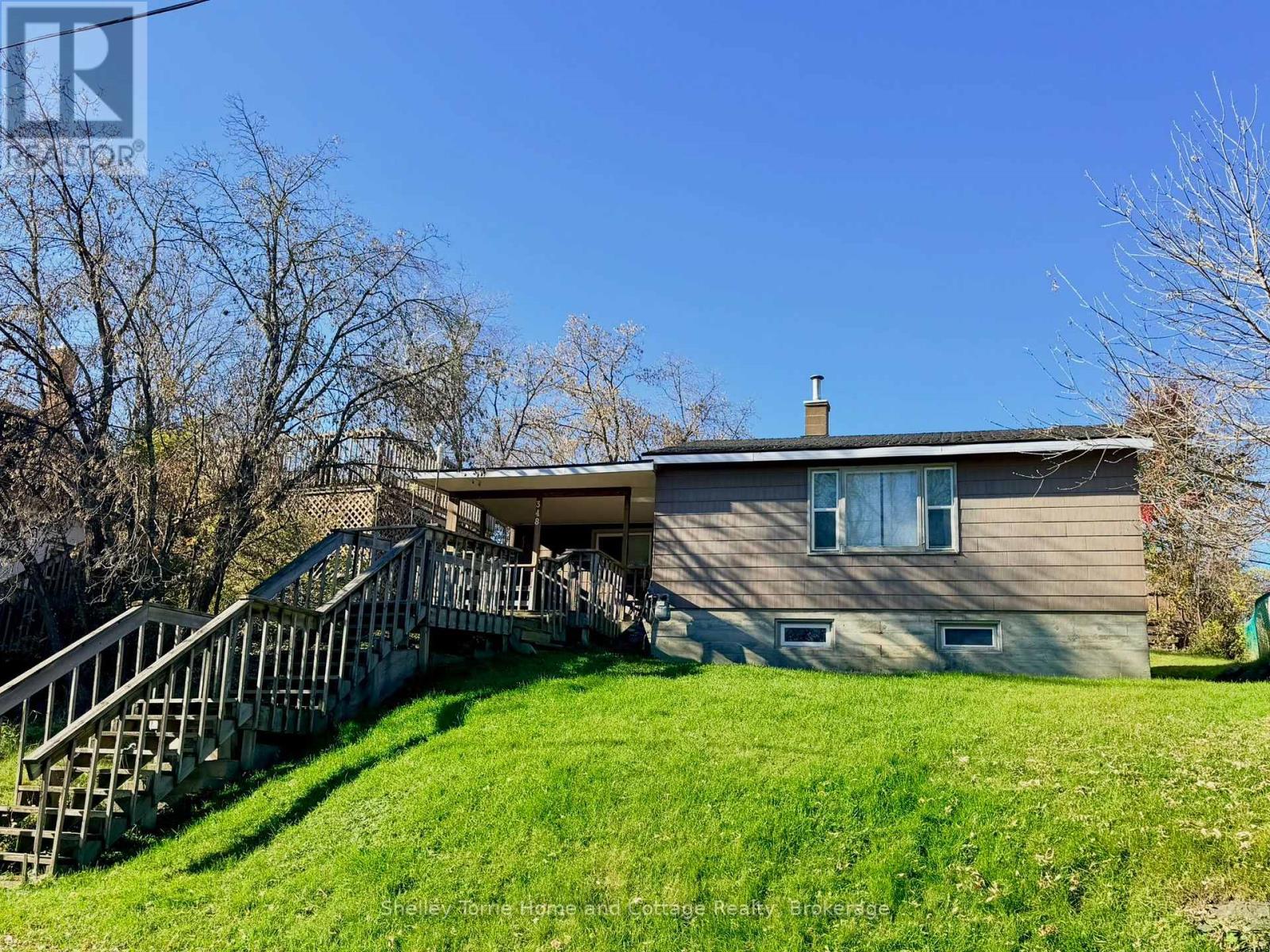348 EIGHTH AVENUE S, Kenora (Lakeside)