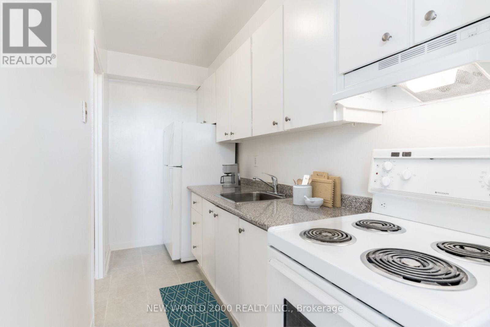 0903 - 485 EGLINTON AVENUE E, Toronto (Mount Pleasant East) — photo 6