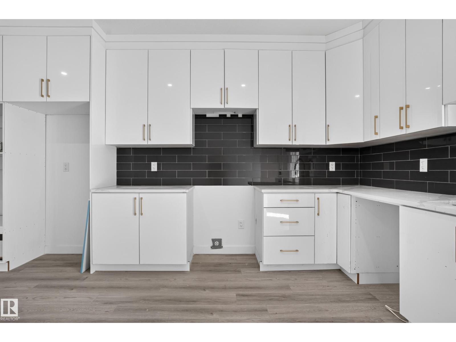 3605 112 AV NW NW, Edmonton — photo 11