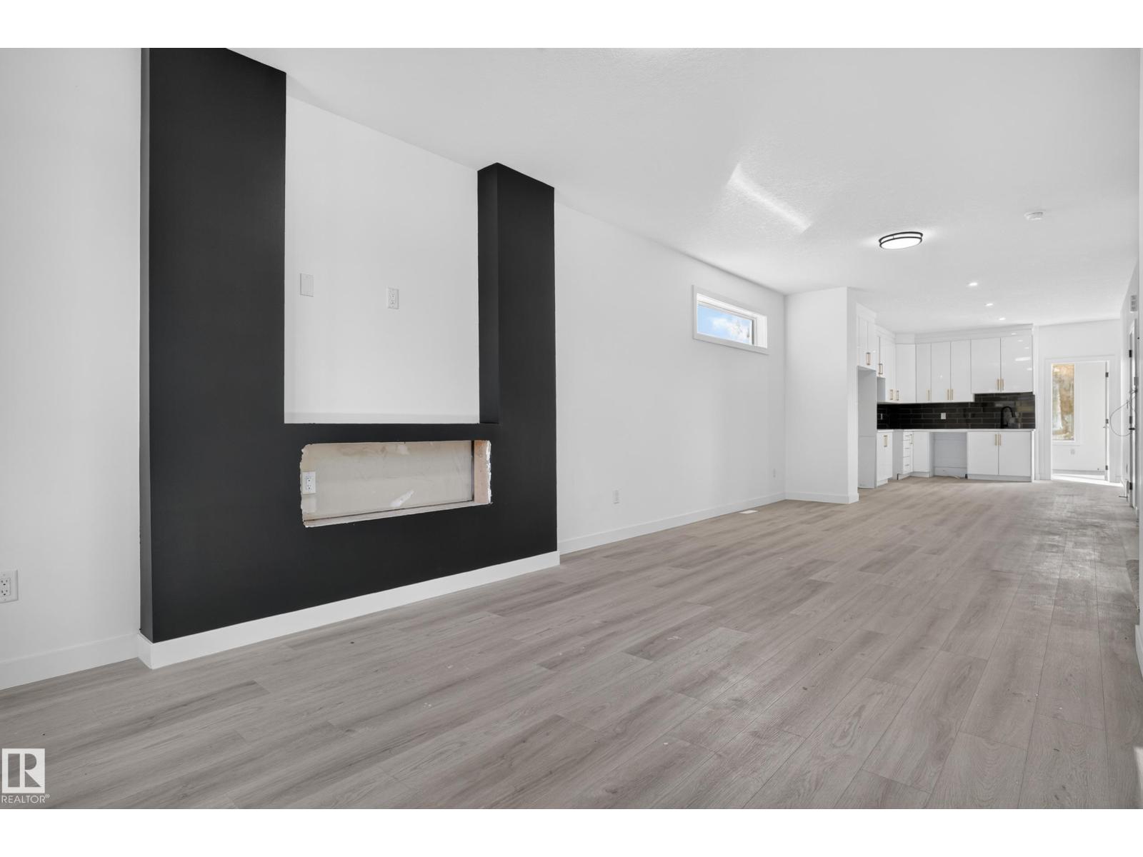 3605 112 AV NW NW, Edmonton — photo 4