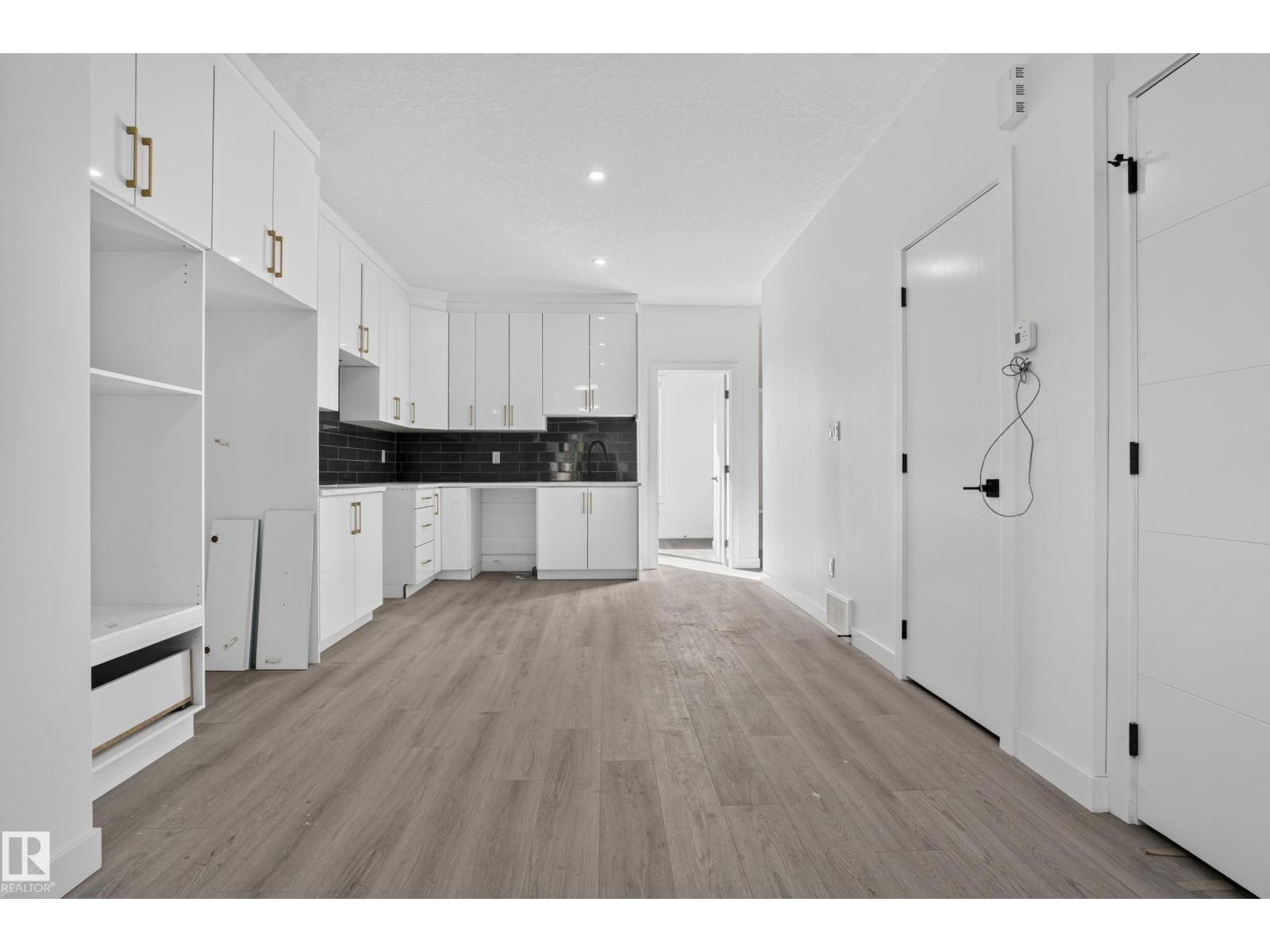 3605 112 AV NW NW, Edmonton — photo 9