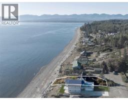 622 Hutton Rd, Comox, BC V9M3V5 Photo 16