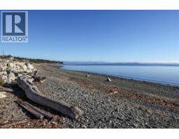 622 Hutton Rd, Comox, BC V9M3V5 Photo 21