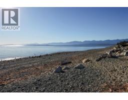 622 Hutton Rd, Comox, BC V9M3V5 Photo 22