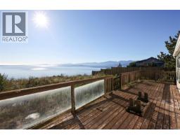 Living room - 622 Hutton Rd, Comox, BC V9M3V5 Photo 6