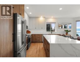 1161 Moore Rd, Comox, BC V9M3X1 Photo 22