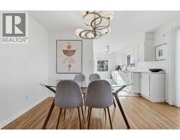 Family room - 4119 2 Street Nw, Calgary, AB T2K0Z2 Photo 10