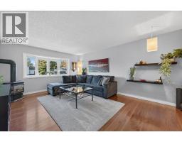 3pc Bathroom - 1184 Northmount Drive Nw, Calgary, AB T2L0C7 Photo 13