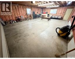 236 13th Street Ne, Weyburn, SK S4H1L2 Photo 20