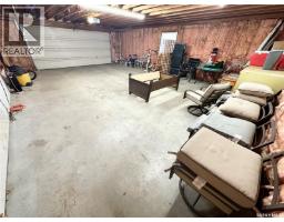236 13th Street Ne, Weyburn, SK S4H1L2 Photo 21