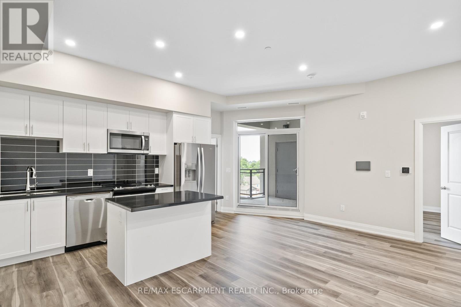 UP 09 - 50 HERRICK AVENUE, St. Catharines (Oakdale) — photo 12