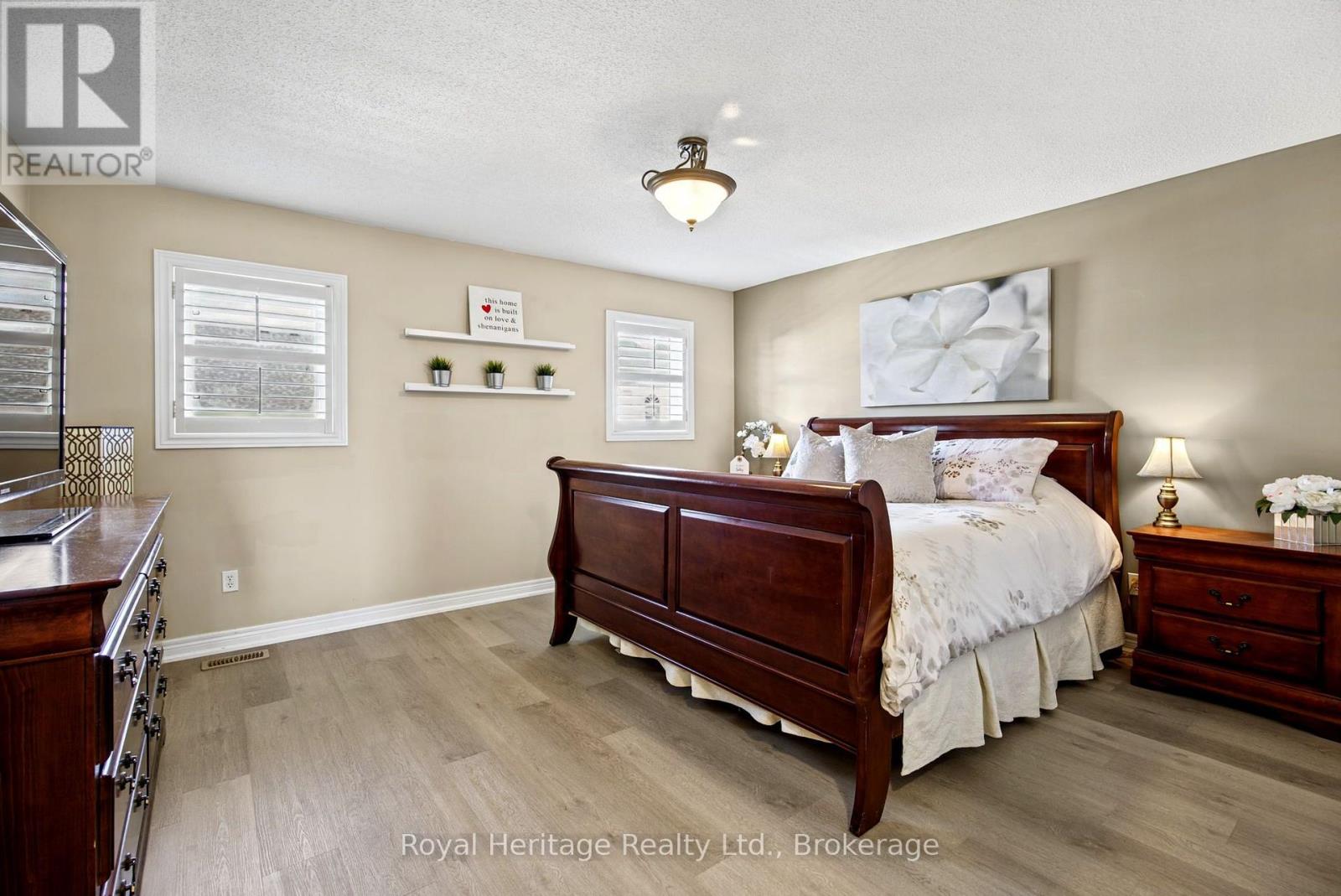 65 CRANBORNE CRESCENT - 15