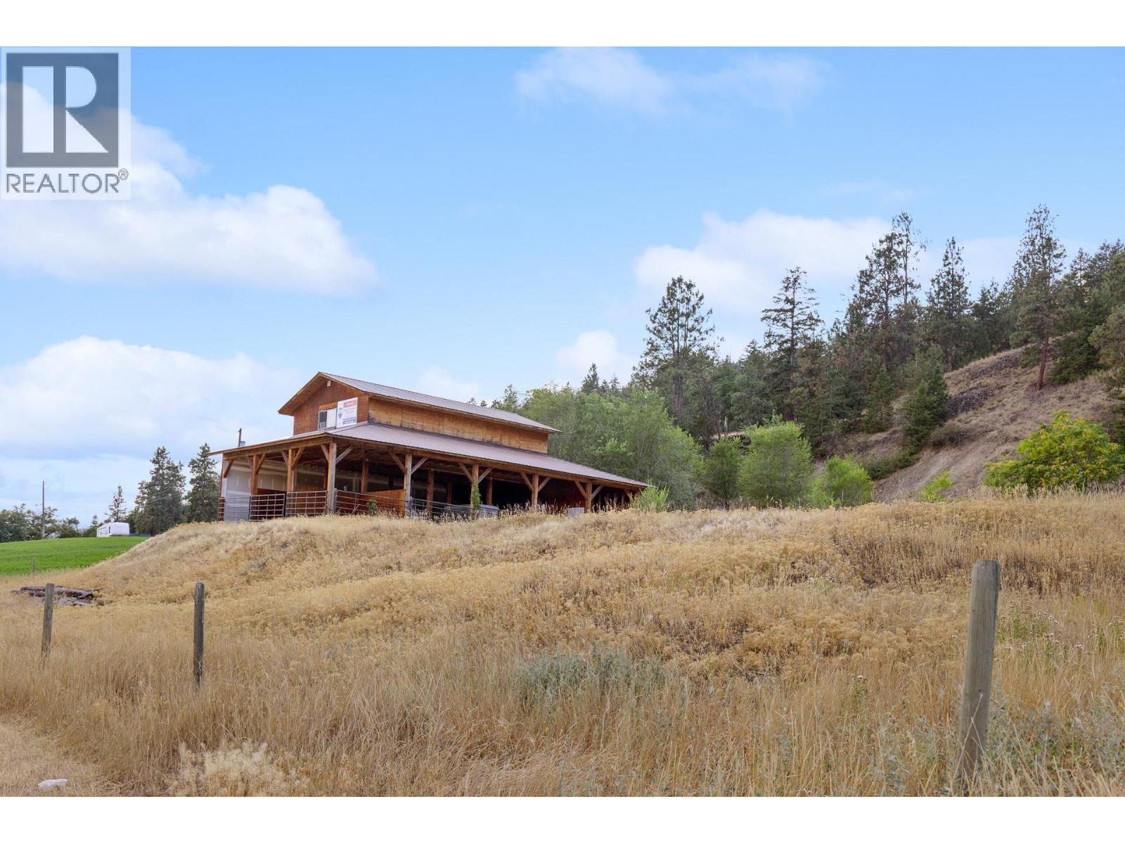 528 Snowsell Street N, Kelowna - Image 1