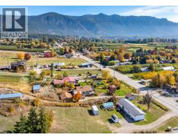 2812 Highway 3, Creston, BC V0B1G1 Photo 43