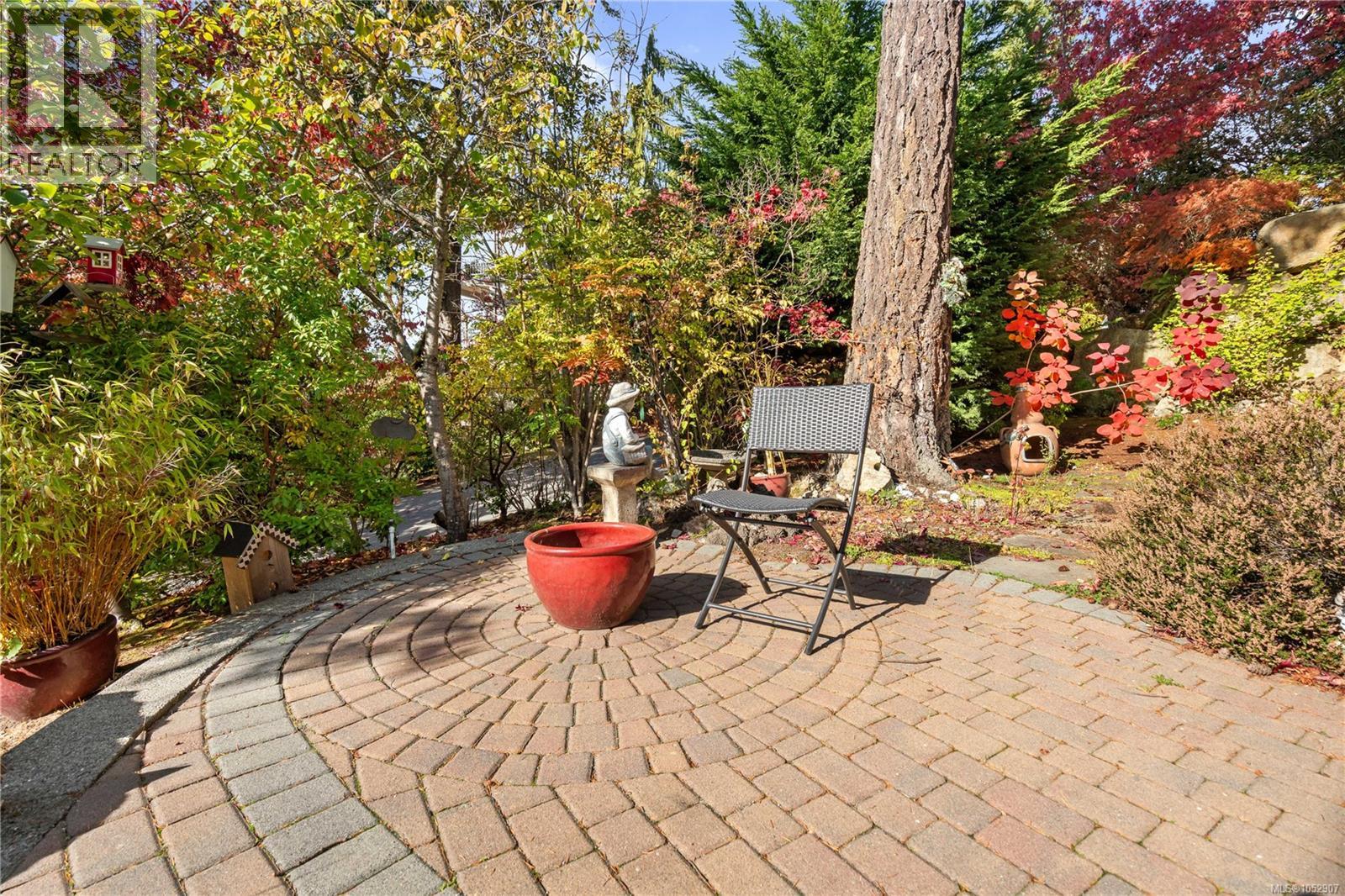 12 118 Aldersmith Place, View Royal