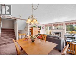 Eating area - 12 118 Aldersmith Pl, View Royal, BC V9A7M9 Photo 10