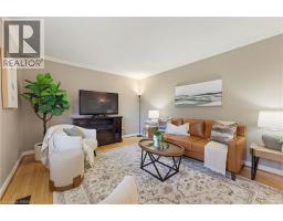 Recreation room - 38 Varadi Avenue, Brantford, ON N3R3N3 Photo 6