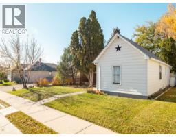 1306 9 Street N, Lethbridge, AB T1H1Z9 Photo 36