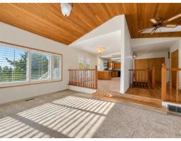 33522 Blueberry Drive, Mission, BC V2V6E7 Photo 8