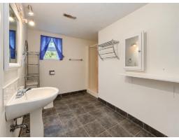 33522 Blueberry Drive, Mission, BC V2V6E7 Photo 22