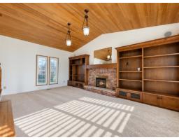 33522 Blueberry Drive, Mission, BC V2V6E7 Photo 6