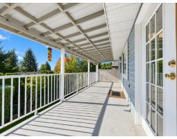 33522 Blueberry Drive, Mission, BC V2V6E7 Photo 15