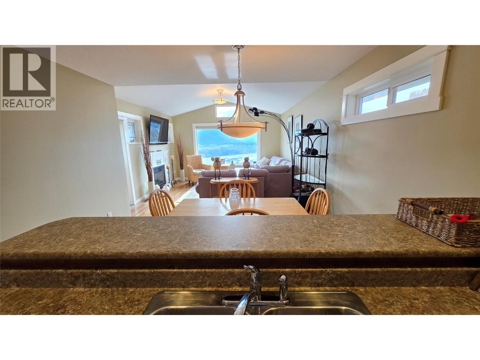 14 900 Stagecoach Drive - 12