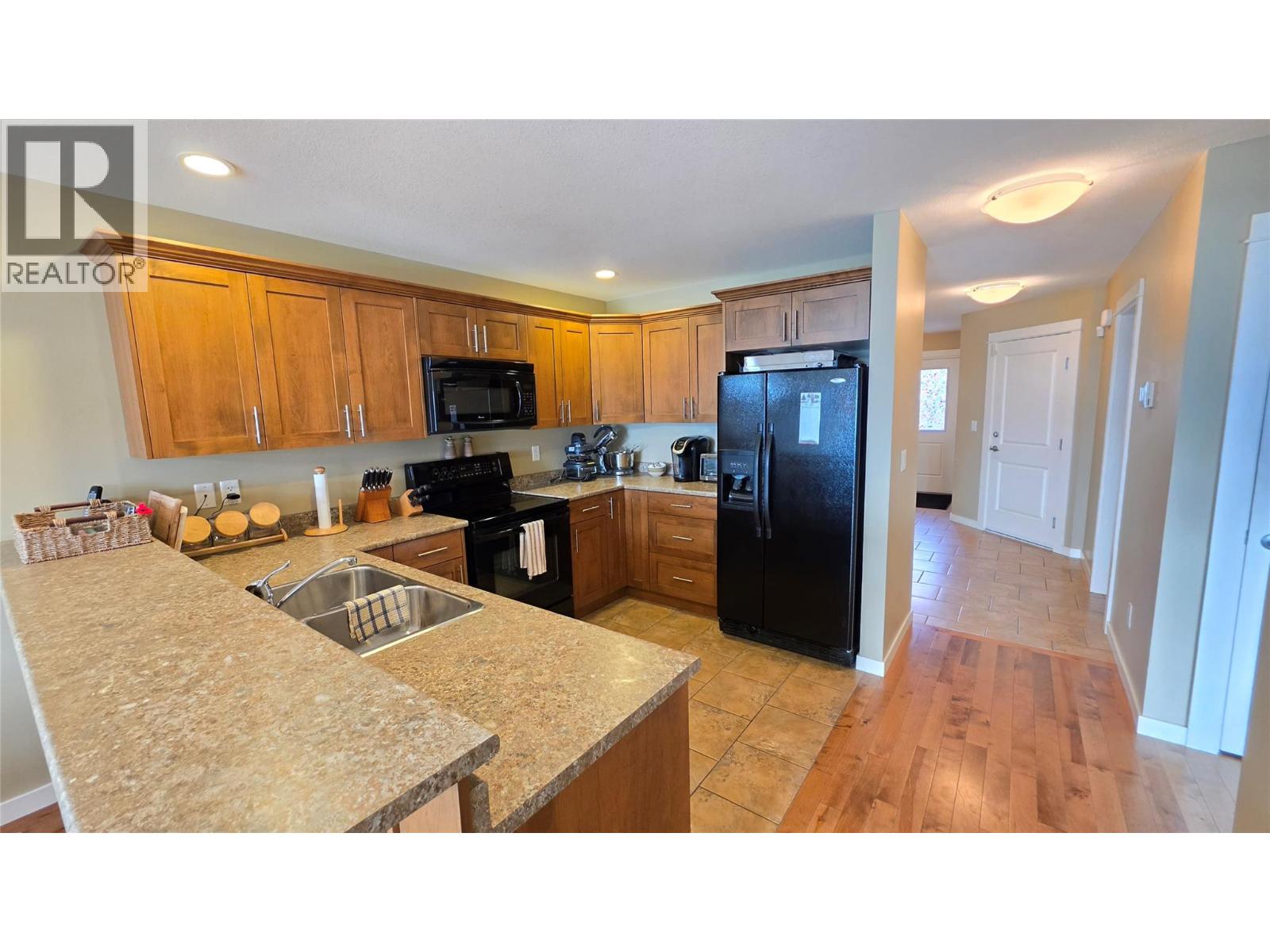 14 900 Stagecoach Drive - 10