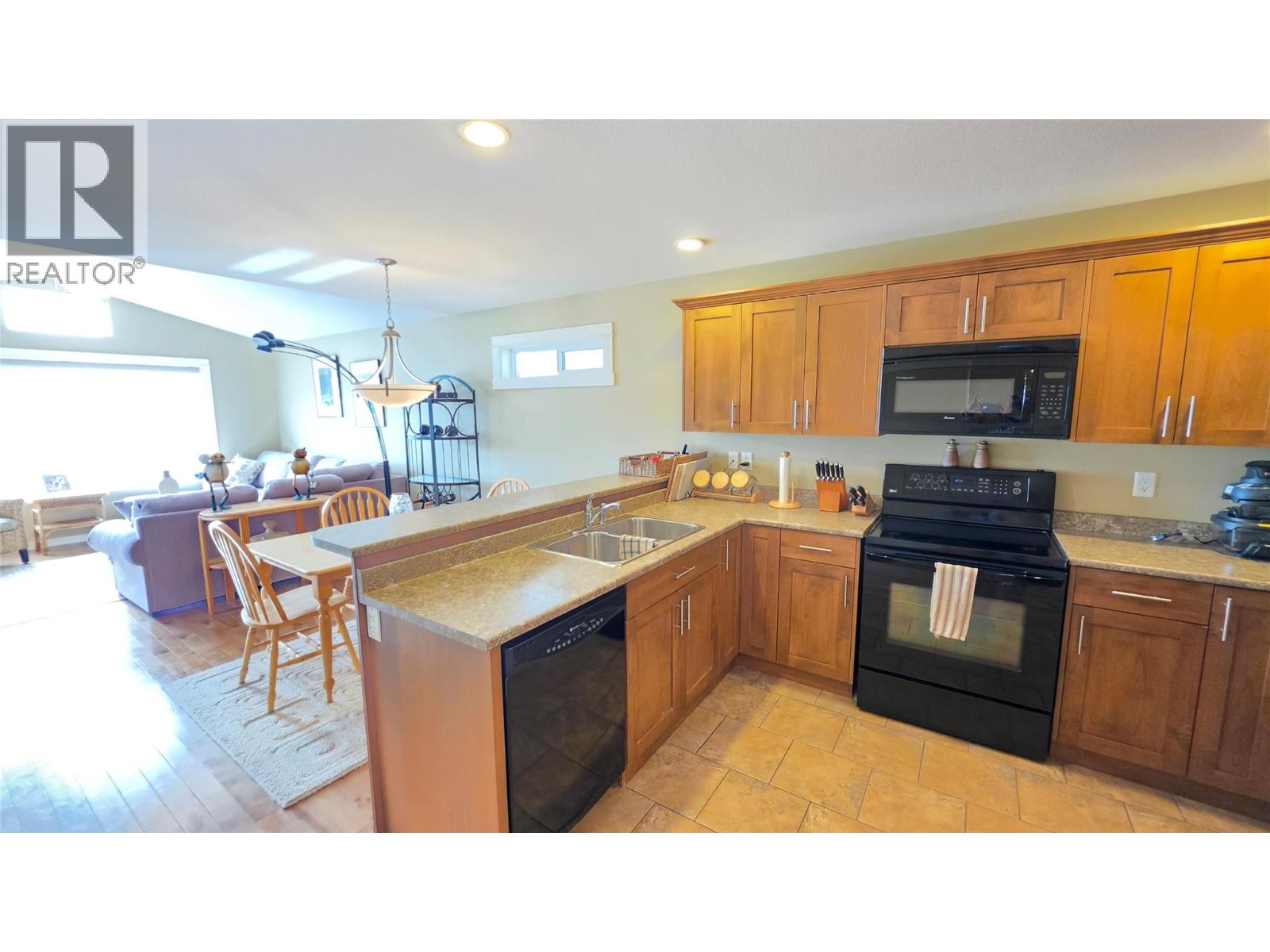 14 900 Stagecoach Drive - 11