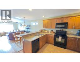 Primary Bedroom - 14 900 Stagecoach Drive, Kamloops, BC V2B0B7 Photo 11