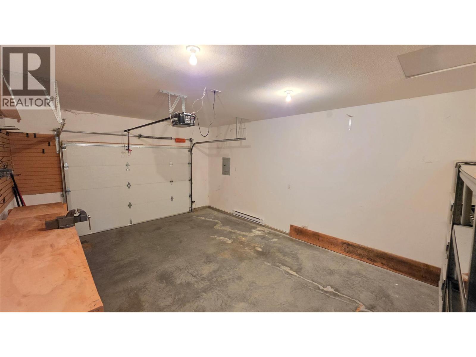 14 900 Stagecoach Drive - 57
