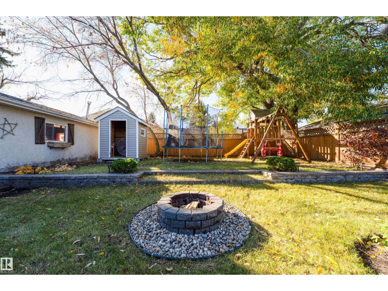 9108 97 Street, photo 38