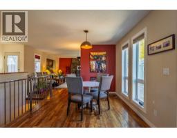 3pc Ensuite bath - 325 Whiteshield Crescent, Kamloops, BC V2E1G3 Photo 9