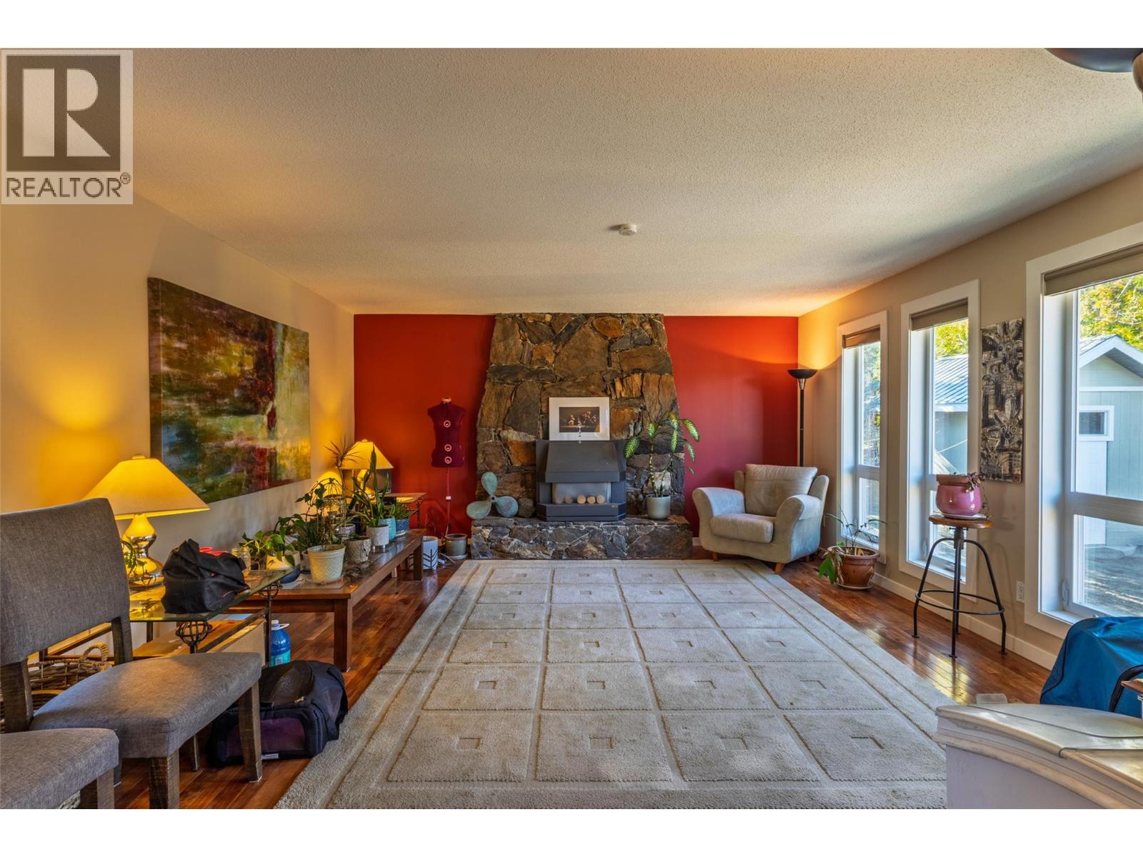 325 Whiteshield Crescent - 10