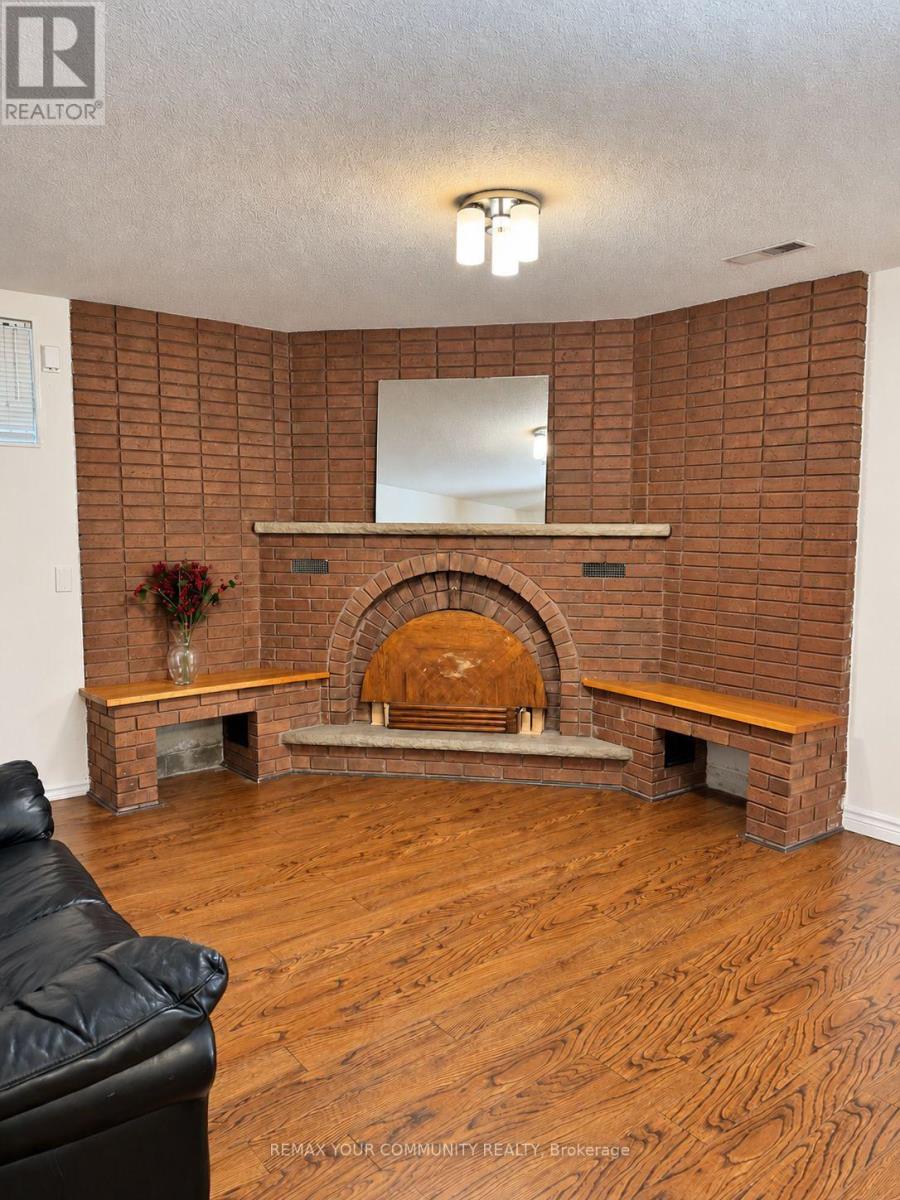 BSMNT - 85 PATRICIA AVENUE, Toronto (Newtonbrook West) — photo 4