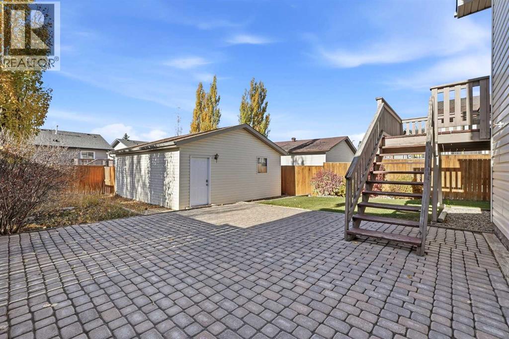 Listing photo – 90 Drummond Avenue, Red Deer