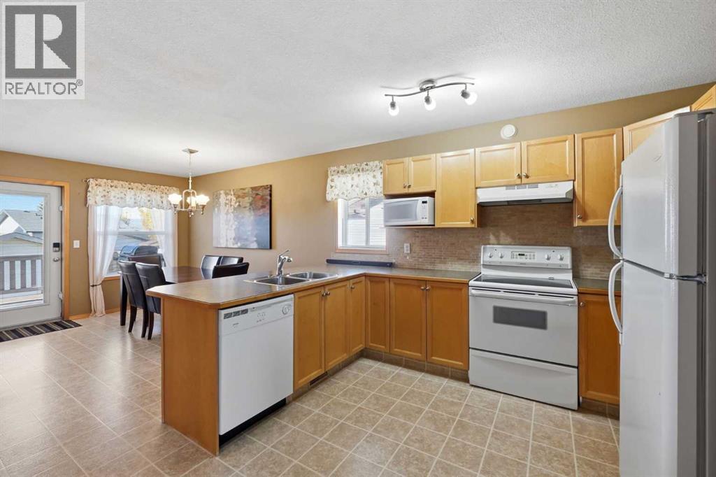 Listing photo – 90 Drummond Avenue, Red Deer