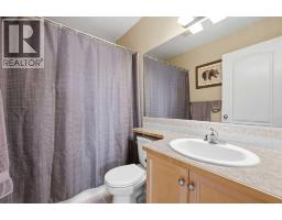 90 Drummond Avenue, Red Deer, AB T4R3A5 Photo 11