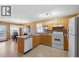 Bedroom - 90 Drummond Avenue, Red Deer, AB T4R3A5 Photo 8