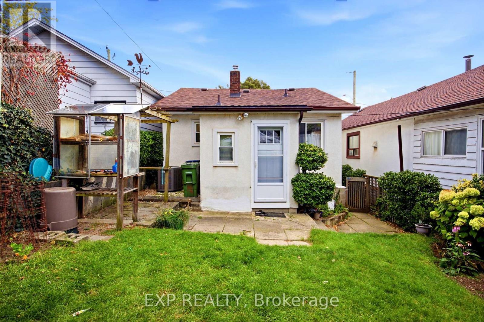 72 Newport Avenue, Toronto, ON photo 33