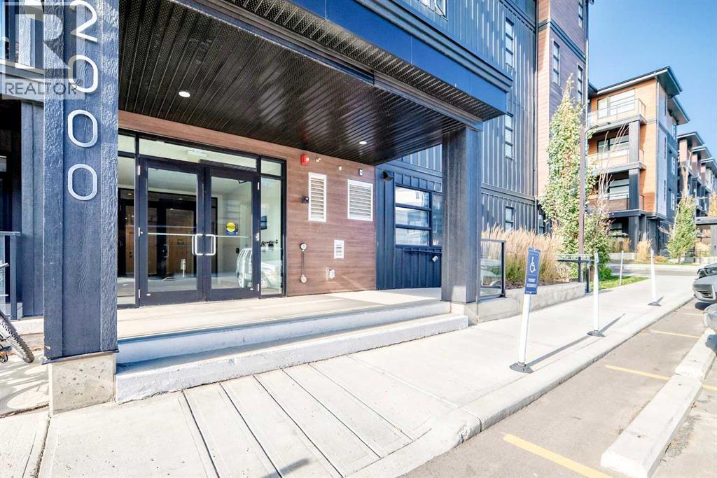 2409, 55 Lucas Way NW, Calgary — photo 4